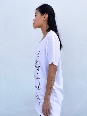 (S/S 2020) People Of Quality tee *wider neck fit*